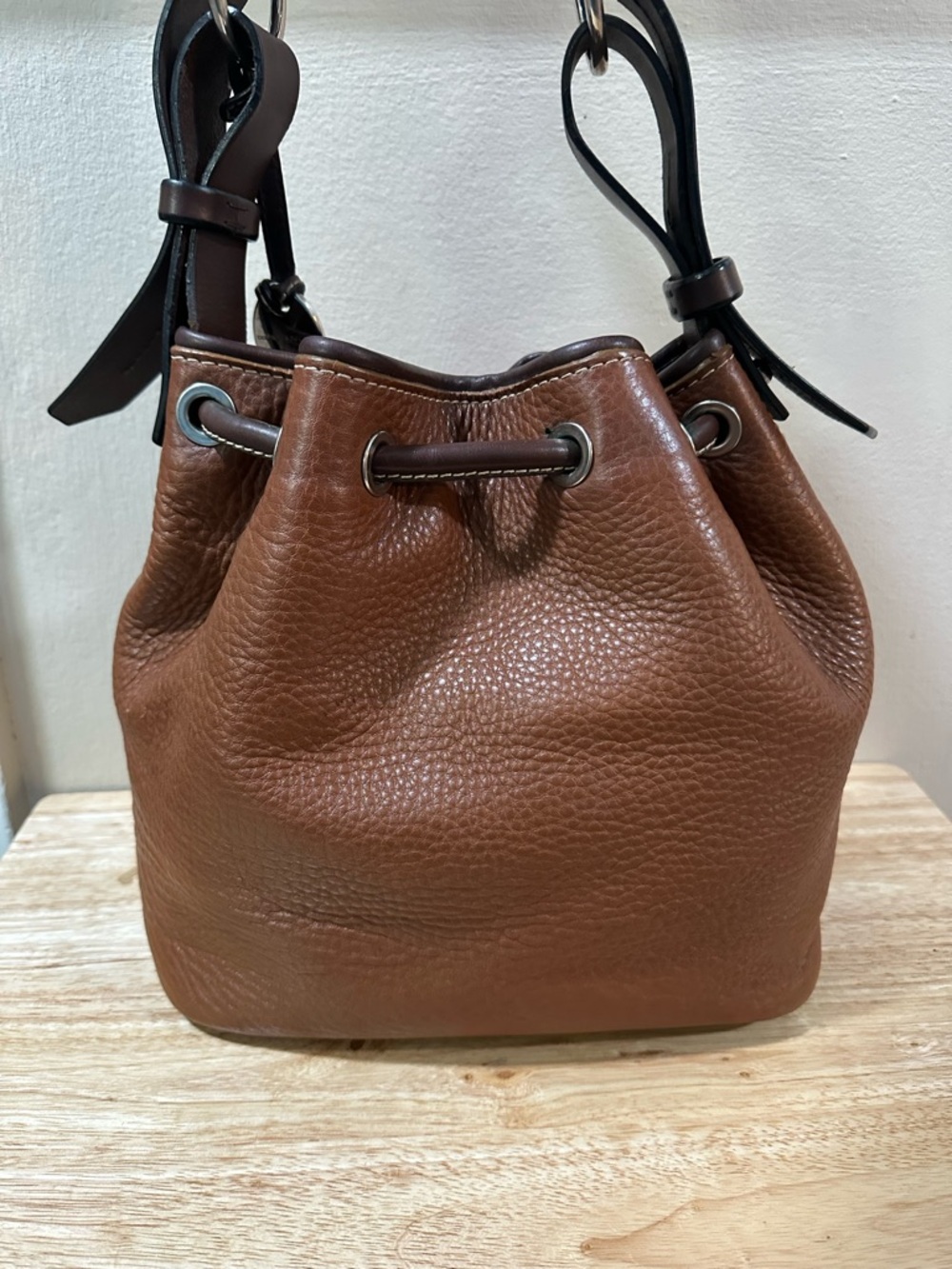Dooney & Bourke Brown Leather Drawstring Shoulder Bag with Dark Brown Trim - Picture 10 of 16